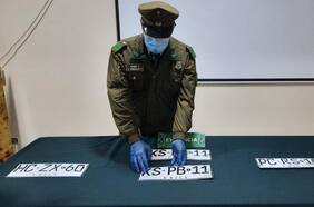 Carabineros recupera desde talleres mecánicos en barrio 10 de Julio cinco automóviles robados