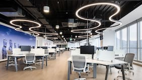 Vacancia de oficinas clase A sube levemente en primer trimestre, pero se anticipa repunte de nuevos proyectos