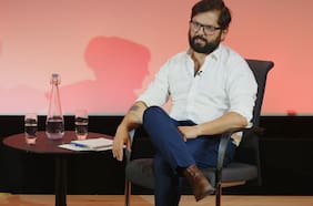 Progresismo destaca su “liderazgo” y derecha lo acusa de “radical”: las reacciones por coqueteo de Boric con futura candidatura