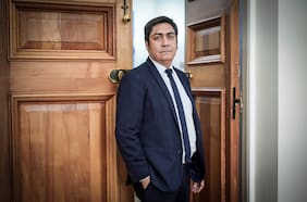 La fallida solicitud del comando oficialista a La Moneda por aportes de autoridades en favor de Jara