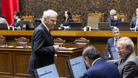 Los protagonistas del desorden oficialista (con tintes de rebelión) que aguó la celebración de Quiroz, García y Alvarado