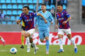 Revive el relato de la frenética igualdad entre Deportes Iquique y Universidad Católica por la Liga de Primera