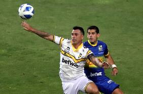 La última fiesta de Esteban Paredes: el ídolo albo medita el adiós en la visita de Coquimbo Unido al Monumental