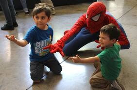 Biblioteca de Santiago tendrá cine, teatro y cuentacuentos gratis en vacaciones de invierno