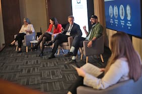 Orrego, Alessandri, Schneider y Villegas: candidatos del distrito 10 marcan posturas por sistema electoral y estallido social