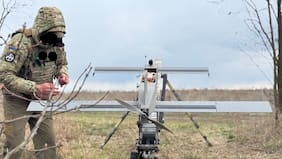 Misil ruso destruye fábrica de drones de una empresa estadounidense en Kiev