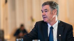 “No puede reconocer que es parte de un gobierno amateur”: Ossandón responde cuestionamientos de Elizalde al “gobierno de emergencia”