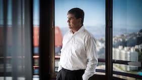 El portazo del gobierno a Monsalve: subsecretario Pavez descarta indagar denuncia por irregularidades en sumario