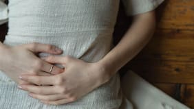 Soy ginecólogo y esto es lo que un diagnóstico tardío de endometriosis le puede hacer a tu cuerpo