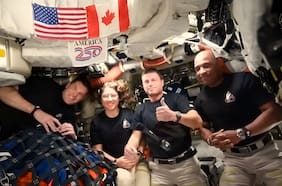 Trump felicita a la tripulación de Artemis II tras sobrevuelo lunar y promete base en el satélite: “Estados Unidos no tendrá rival”