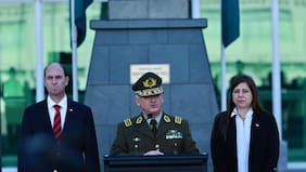Arrau busca flexibilizar los requisitos para postular a Carabineros y reducirá la edad mínima de ingreso a 17 años