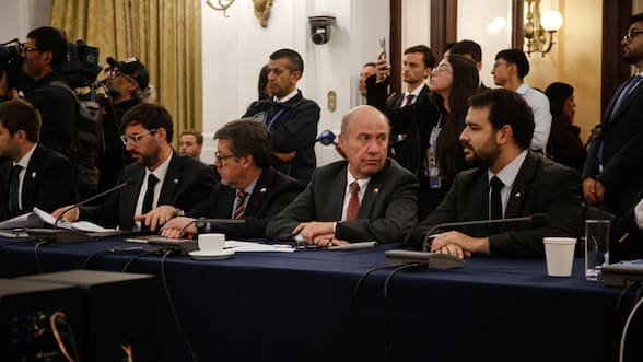 Megarreforma es aprobada en general en la Comisión de Hacienda solo con los votos del oficialismo