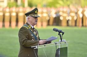 Generales (r) de Carabineros concluyen mes de aniversario con “sólido respaldo” al general Araya