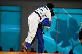 Un noble gesto: judoca colombiana ayuda a su rival luego de que se lesionara en combate