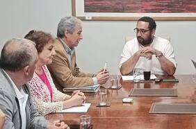 Deuda histórica como principal exigencia: la primera reunión entre el ministro Cataldo y Mario Aguilar tras asumir presidencia del Colegio de Profesores
