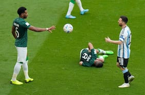 Mundialista gracias a Juan Antonio Pizzi: quién es Ali Al-Bulaihi, el defensor de Arabia Saudita que le gritó un gol a Messi