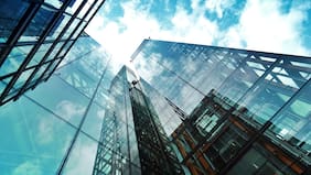 Encuesta: directores de empresas de América Latina centran su preocupación en situación económica y alertan por inflación