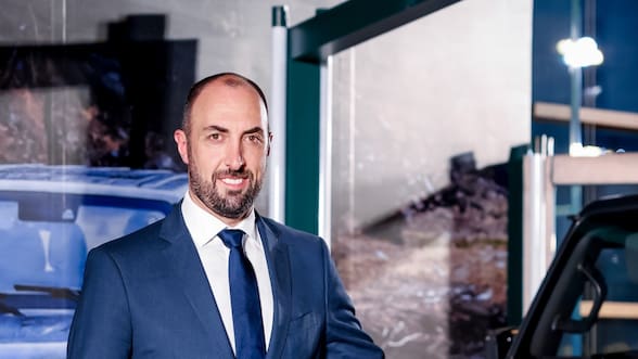 Ingeniero automotriz del Politécnico de Turín asume como gerente general de Renault en Chile