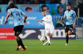 El reclamo del zaguero uruguayo de la U que derivó en un castigo de la FIFA a San Lorenzo