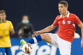 Carlos Carmona anuncia su retiro del fútbol con emotivo mensaje