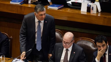 Diputados despachan al Senado megarreforma del gobierno de Kast