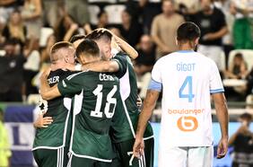 ¿Extrañan a Alexis? El Marsella pierde en Grecia por la fase clasificatoria de la Champions League