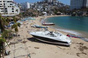 Reportan 48 fallecidos y seis desaparecidos tras el paso del huracán Otis en el sur de México