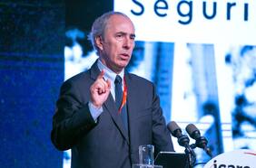 Gran empresariado se resta de mesa tripartita del gobierno para proyecto de negociación ramal