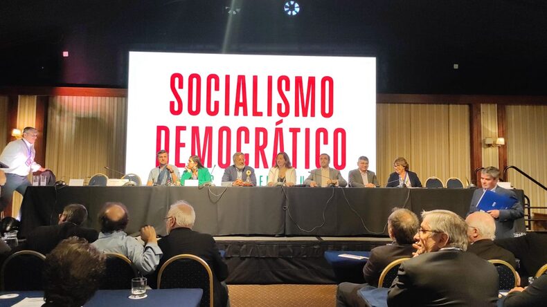 Socialismo Democrático