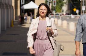 Contraloría desestima requerimiento de diputados tras acusación de no uso de la Ley Aula Segura por parte de Irací Hassler