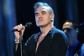 Reseñas de discos/singles: Morrissey en modo conspiración, el arrojo de Mandy, Indiana y la marimba de Titae