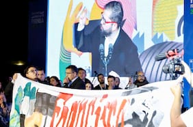 Encaran a Presidente Boric en Conferencia del Día Mundial de Libertad de Prensa: pidieron justicia por Francisca Sandoval