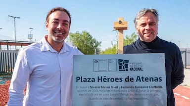 Un tributo a Nicolás Massú y Fernando González: autoridades inauguran la Plaza Héroes de Atenas en el Parque Estadio Nacional