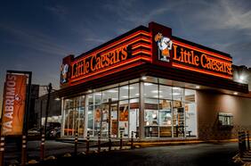 Little Caesars inscribe marca para evitar popular meme: “Liru Sisa”