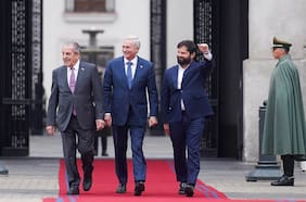 Boric evita abordar contingencia tras almuerzo protocolar con Kast en La Moneda: “No corresponde”