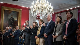 Contraloría valida uso de La Moneda como residencia presidencial y para cultos religiosos