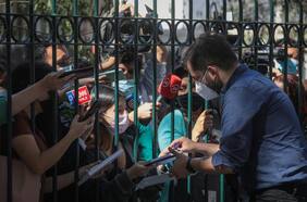 Boric y reacción ciudadana en La Moneda chica: “Me da un poco de pudor la verdad, porque no soy un rockstar”