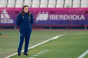 María Pry, la apuesta de Santiago Morning que pretende revolucionar el fútbol femenino chileno