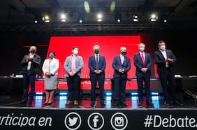 Columna de Amaro Gómez-Pablos: De-Bate ¿vamos por el golpe o el contenido?