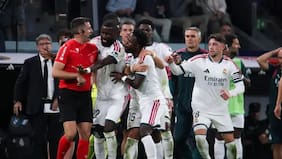 ¿Se pierde el Clásico ante Barcelona? El duro informe que complica a Vinícius tras la roja en el duelo con Villarreal