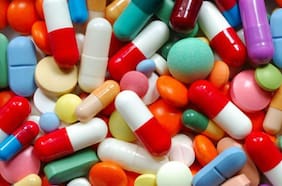 Más de dos millones de medicamentos han sido decomisados por venta ilegal en la RM: paracetamol y zopiclona encabezan lista