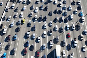 ¿Tiro por la culata de Trump? Canadá compra más autos a México que a EE.UU.