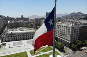 Gobierno prevé que meta fiscal se volverá a incumplir este año y un peor escenario 2026-2029