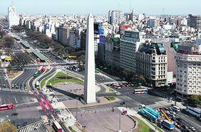 Tras más de un año de negociaciones FMI aprueba préstamo por US$45.000 millones para Argentina