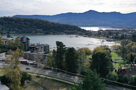 Tasadores ven que precios de viviendas podrían hasta triplicarse en sector entre Freire y Pucón por nueva vía