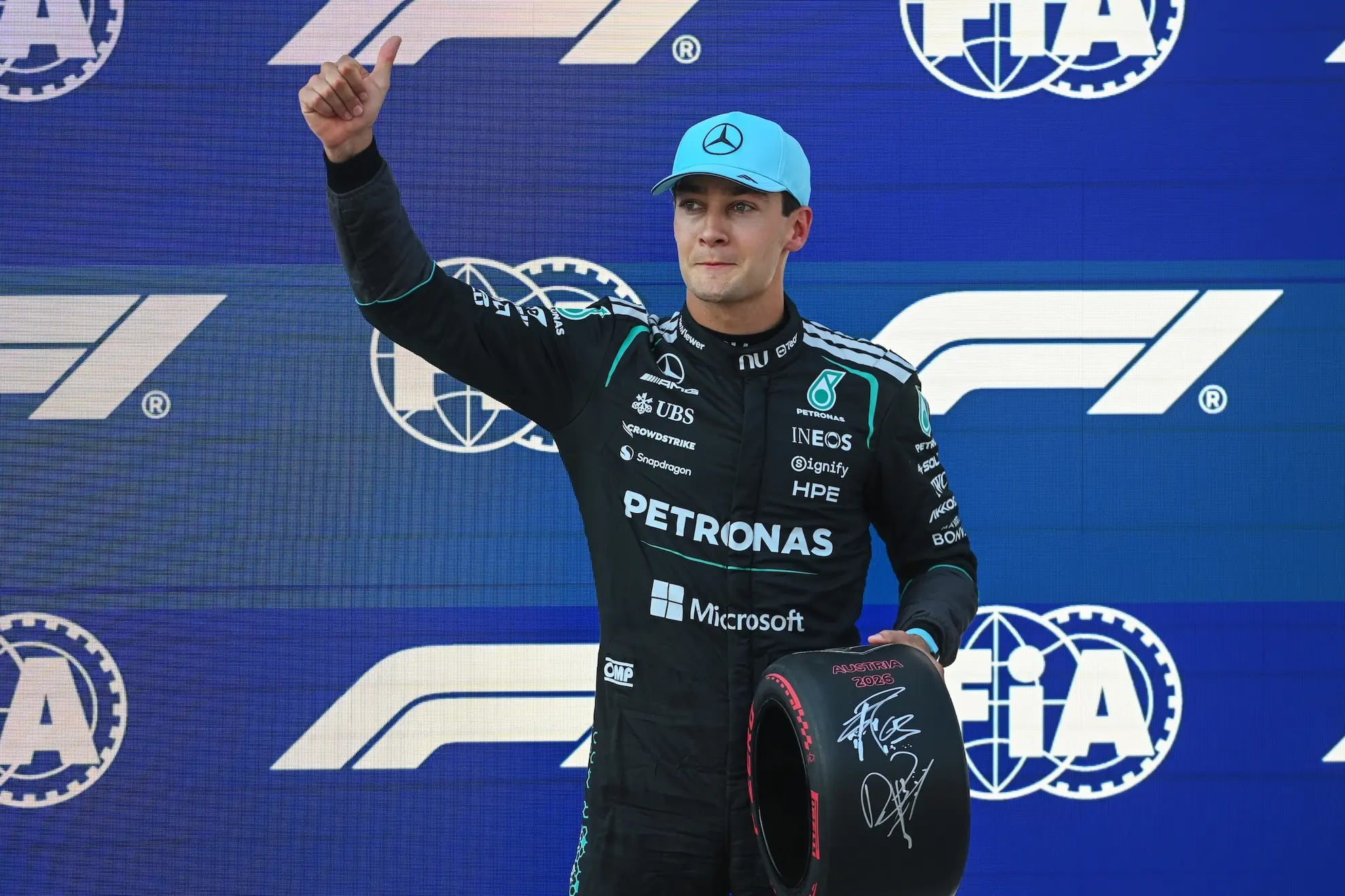 Un festejo que se hizo esperar: George Russell no cede ante la presión de Max Verstappen y triunfa en el GP de Austria