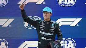 Un festejo que se hizo esperar: George Russell no cede ante la presión de Max Verstappen y triunfa en el GP de Austria