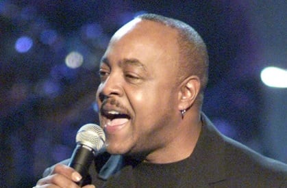 Fallece Peabo Bryson, voz de clásicos de Disney y ganador del Festival de Viña el año 2000