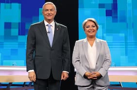 Jara gana en la votación en el extranjero, pero reduce el porcentaje de apoyo a Boric en la elección contra Kast el 2021