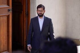 Boric rechaza críticas de la oposición por hechos de violencia y llama a que conmemoraciones sean “en paz y con reflexiones pensando en el futuro de Chile”